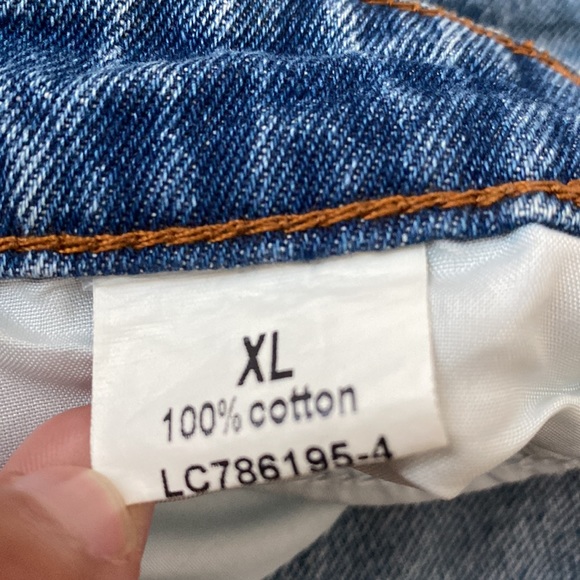 Amazon | Jean shorts size XL - Picture 3 of 5